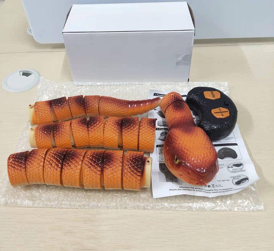 Automatic sensor snake toy for pets